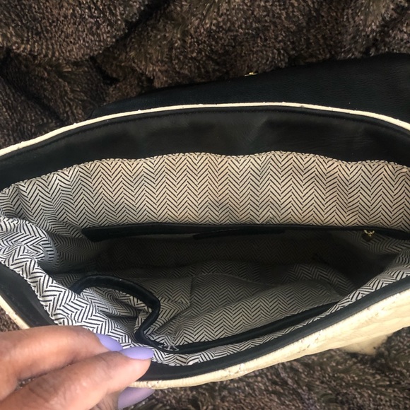 Steve Madden purse backpack - Picture 3 of 4